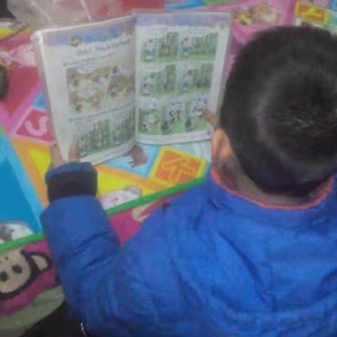 三年级三班英语阅读小明星