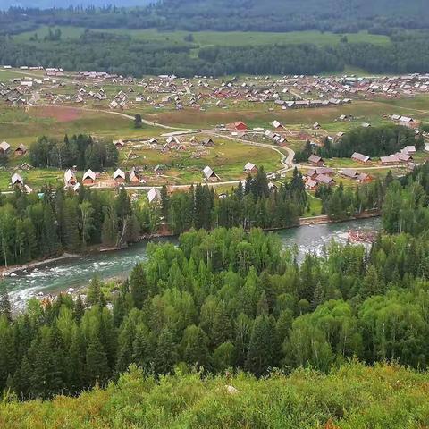 休闲圣地禾木村