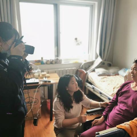 【公安灞桥分局红旗派出所】百万警进千万家上门办理身份证