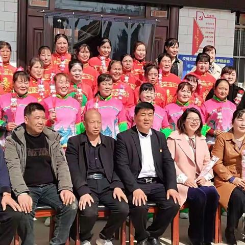 东坡村“巾帼心向党 奋进新农村”庆祝妇女节活动