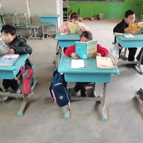 品书中故事，做阅读少年——岗李小学二年级阅读分享活动