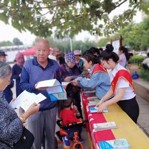 吴忠中支组织开展新版人民币宣传活动