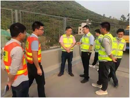 交通设施处领导赴南光、龙大高速检查四条路项目综合管养情况