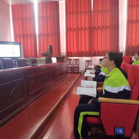 落实双减政策   聚焦高效课堂    瑞昌四中青年数学教师赛课