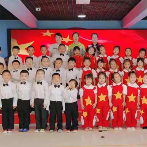 宁安市幼教中心 大三班 九月《满勤小明星》