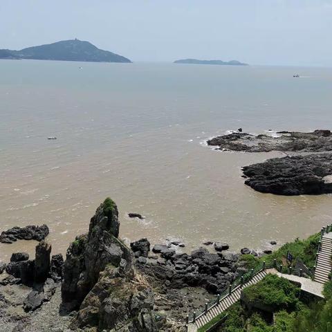 海上布达拉宫：鸡山岛
