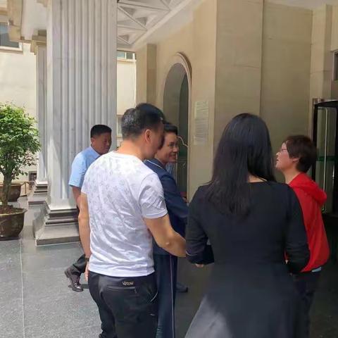 河南省乒协王中琪主席一行莅临信阳市乒协指导