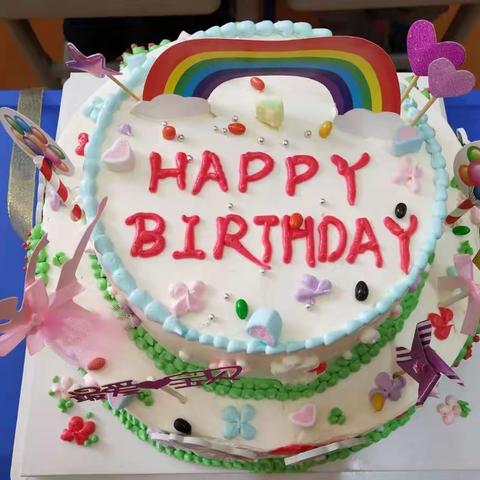 王琬淇小美女生日快乐🎂👑