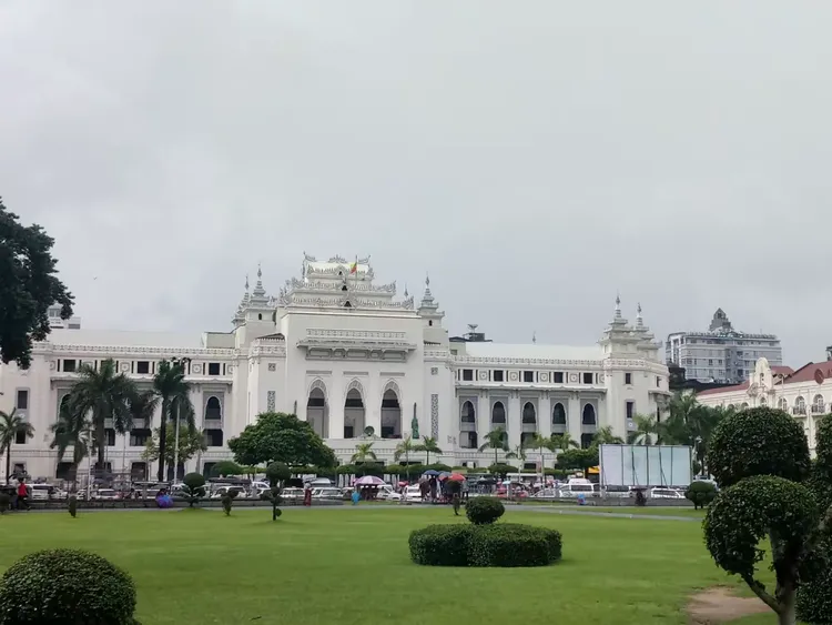 维桑，仰光休闲七日游。