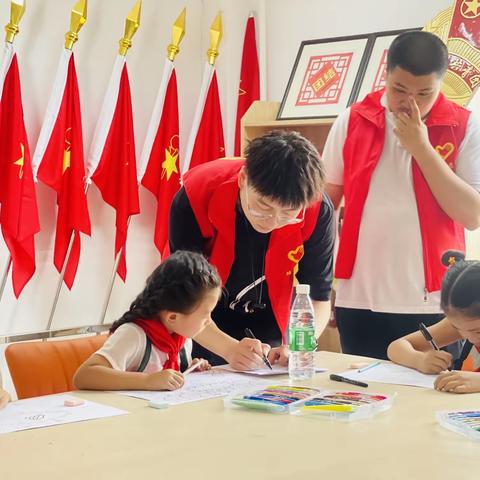 “七彩假期 情暖童心”绘画公益课堂