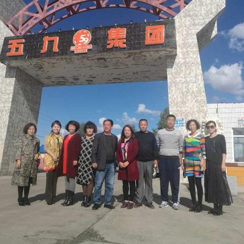 每次留影，都留下满满的回忆