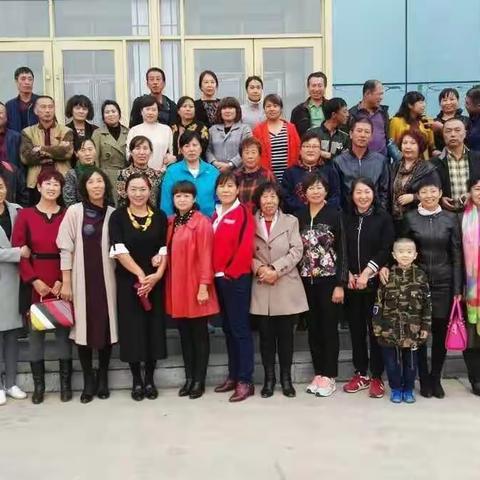 美好的记忆在这里，开心快乐的留在这里！亲爱的全体八四届同学们2017年