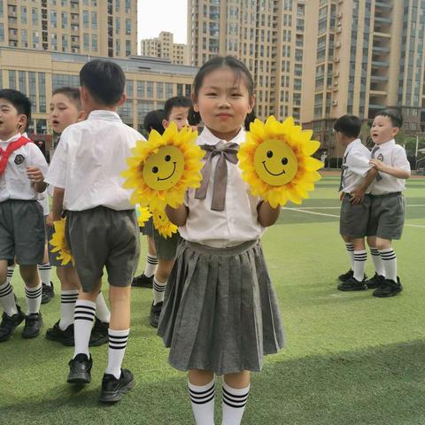 一一班太阳花中队