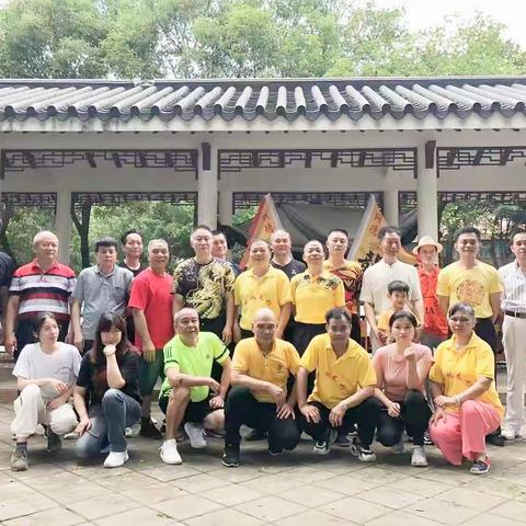 20220529，叶永青参加“白眉龙形晓港武术团队”与“同德绿道少林龙形武术队”的武术汇演