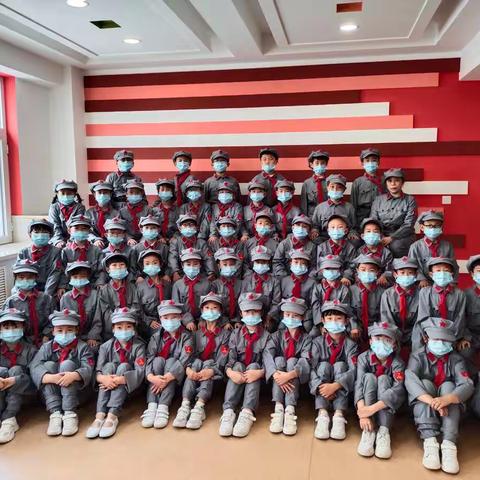 童心向党庆七一，﻿﻿我为党旗添光彩