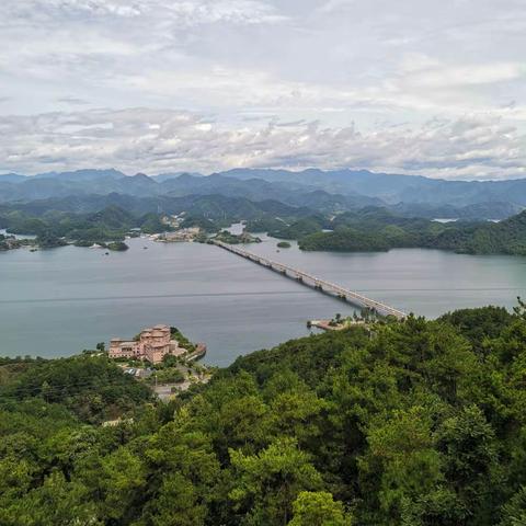 烟波浩渺处，千岛浮碧水（千岛湖游记）