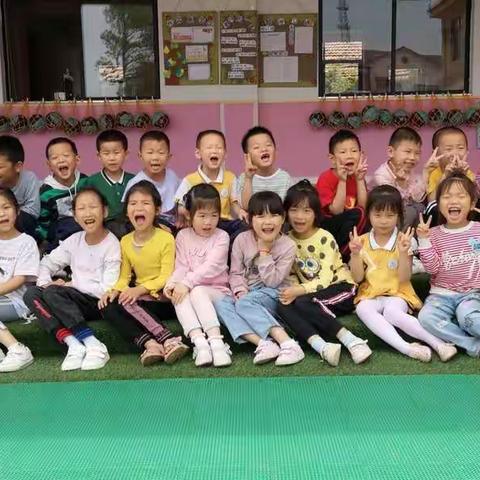 果二班幼儿园第三周学习生活