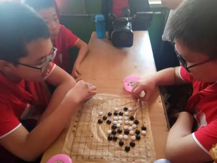 五子棋比赛！