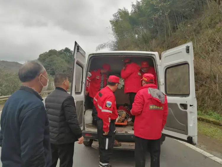 磐安县民防公益救援队日志之2.15上葛