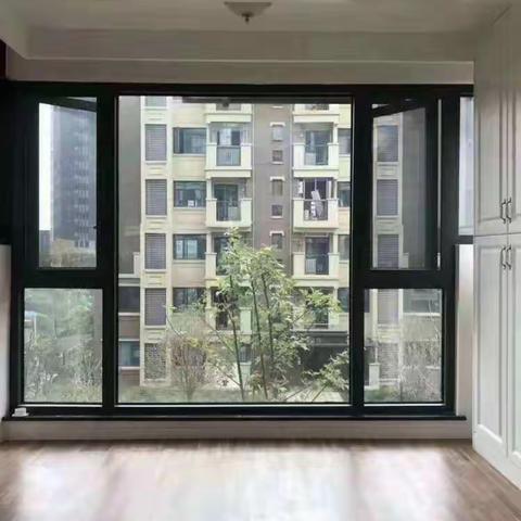 【金鼎豪庭】——阳台封窗篇