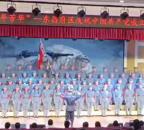重温战争时代，戎装合唱军歌