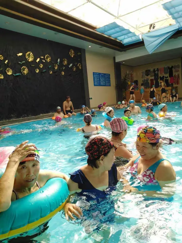 同学相聚碧海云天游泳馆2018.9.26