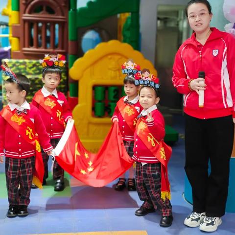 【孝二班】💗春回大地万物苏🌻国旗飘扬伴成长🇨🇳