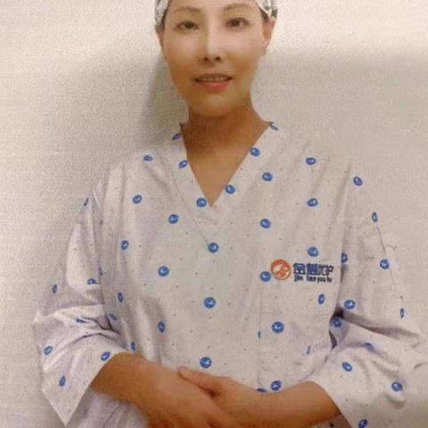 金蓝优护月嫂党慧智