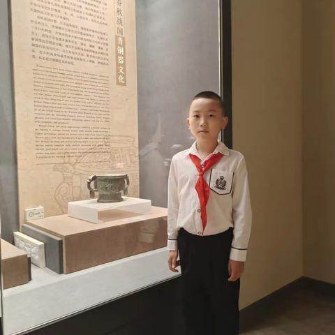 寻访伟大成就            争当文明先锋