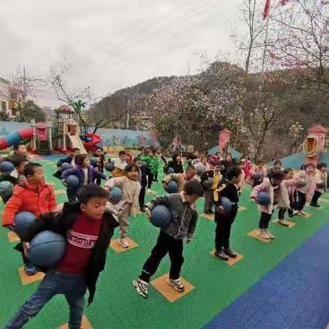 趣味篮球，快乐成长——孙悟空幼儿园篮球🏀特长班正在报名中📣