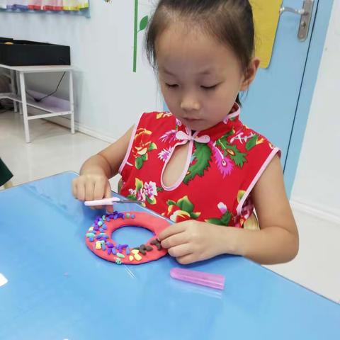 王馨怡的暑假作品展