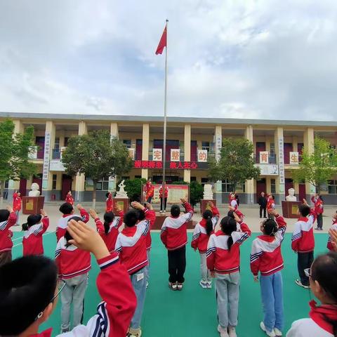 【我们的节日】清明祭英烈 传承润童心——永济市城东四冯小学清明主题教育活动