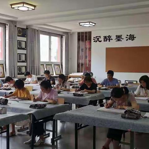 学全新理念，思教育教学——延安枣园小学艺体组《新课程标准》学习测试