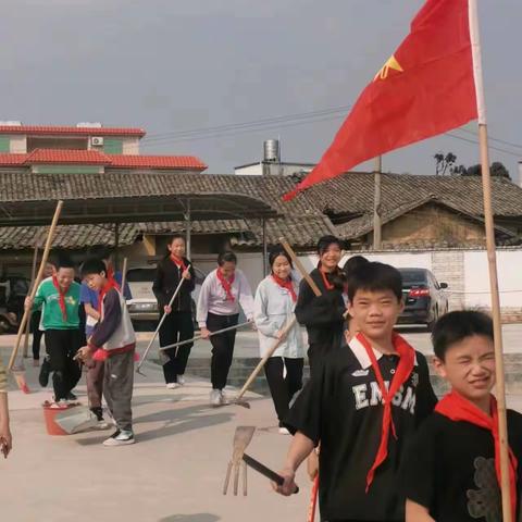 三月春风遍神州，雷锋精神心中留—容县杨村镇大军小学旺村分校开展学雷锋志愿活动