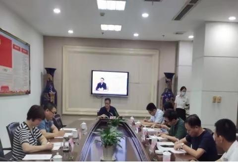 金东区机关事务服务中心传达学习区委五届二次全体（扩大）会议精神