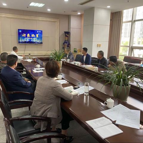 学习收看《闪亮的星》