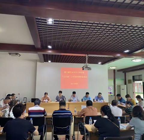 绿色创建：我为群众办实事——建南社区党委深化绿色理念，打造绿色生活方式，全力推进绿色社区创建。