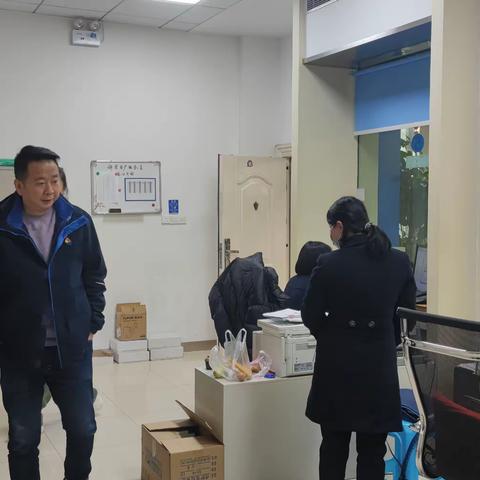 坚守 辞旧 迎新