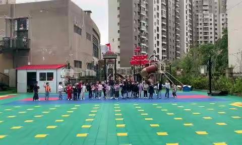 第十一周精彩回顾 - 圣彼得幼儿园果果二班