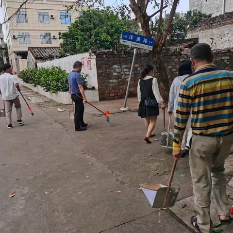 临高调查队开展“四爱”文明卫生健康活动