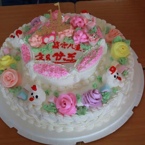 阿吉小学"集体生日”让留守儿童有了“心家”