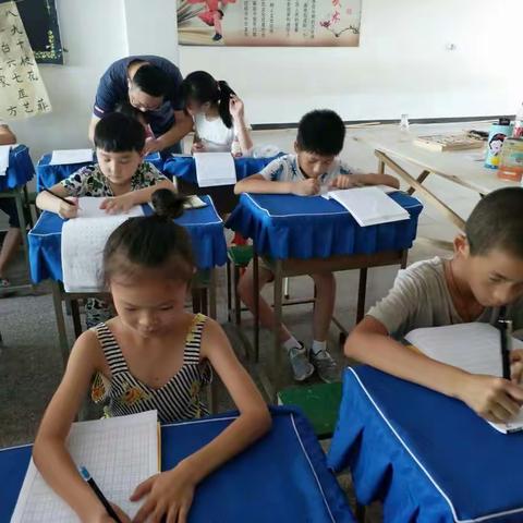 童心墨趣书法学堂第三周部分剪影！