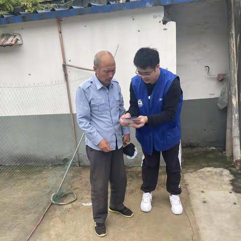 情暖欣苑，推动落实“社会救助政策户户通”