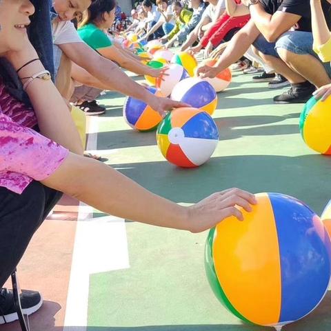 新宝贝幼儿园11月18日亲子运动会