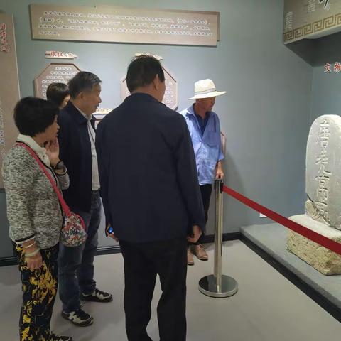 颜老师一行参观绛县尧文化展览馆，郝家窑地窨院
