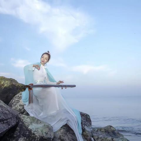 我的2022人像摄影作品（九）      穿越时空的思念