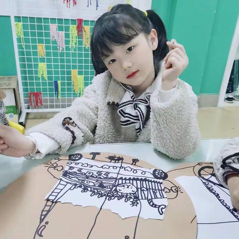 小哈佛幼儿园谭歆玥小朋友优秀美劳作品展示