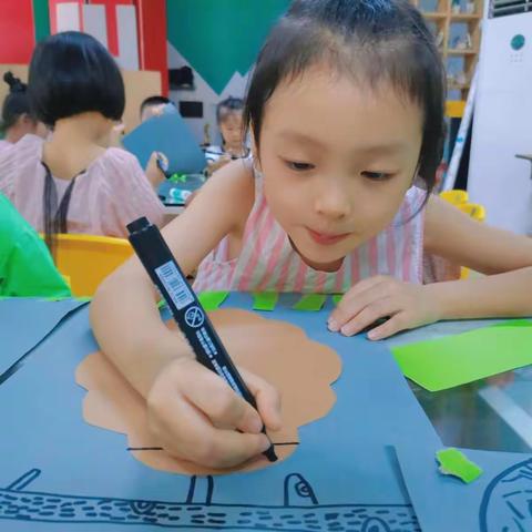 小哈佛幼儿园黄迈萱小朋友优秀作品展示