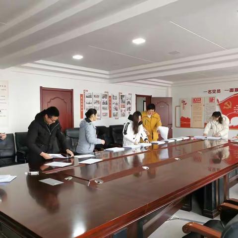 工作人员剪影！你们辛苦了，小花花送给你们！