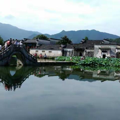 七律 印象宏村(新韵)